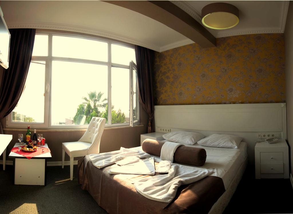 Blue Marine Hotel Sekerpinari Kamer foto